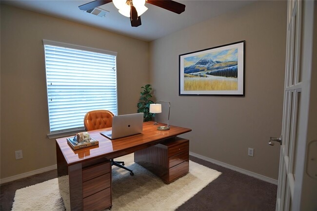 Building Photo - 105 Cove Pl Ct