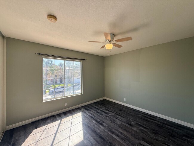 Building Photo - Stunning 5-Bedroom Pool Home in Corona is now available for rent