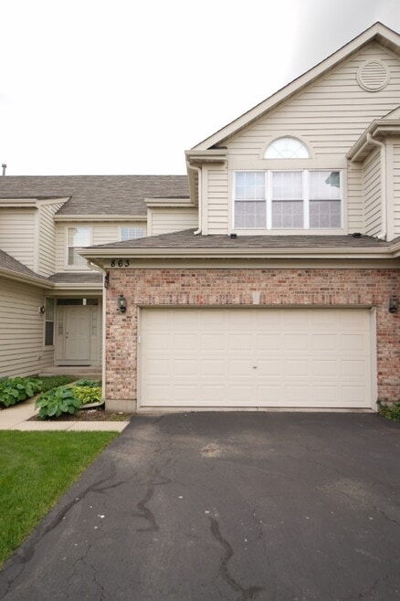 Building Photo - 863 Havenshire Rd