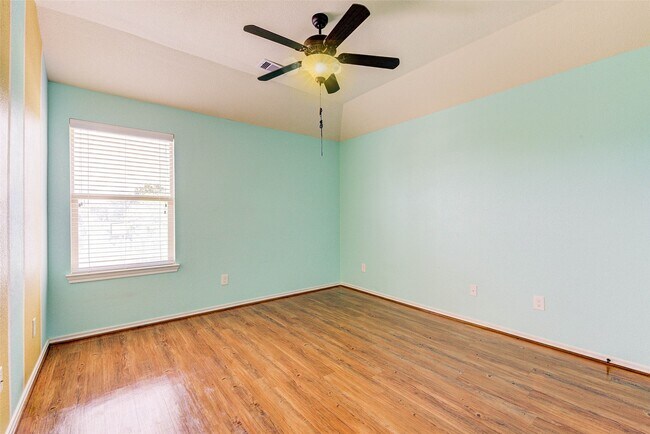 Building Photo - 15003 Telge Lake Trail