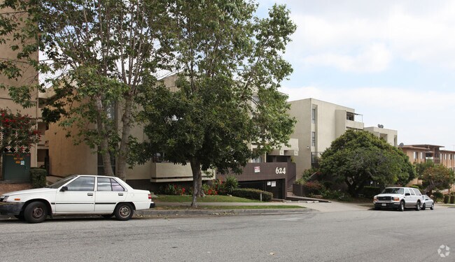 Primary Photo - Taylor Terrace