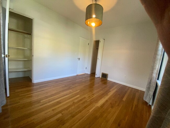 Building Photo - Perry District Gem – Move-In Ready 3 plus Bed / 2 Bath Brick Home with Finished Basement & 2-Car ...