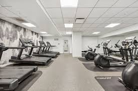 Building Photo - 188 E Chestnut St