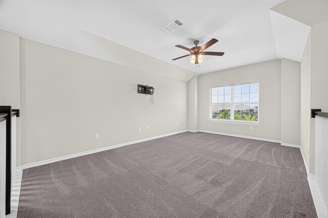 Building Photo - 23335 Yellow Larkspur Ln