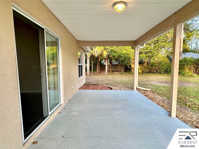 Building Photo - 32 Pierce Ln