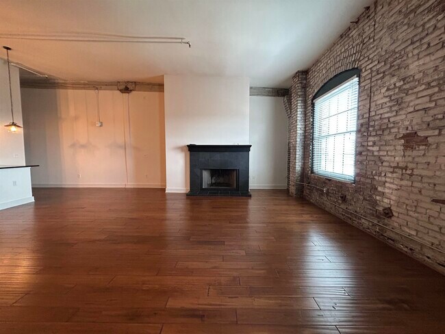 Building Photo - 505 Tennessee St