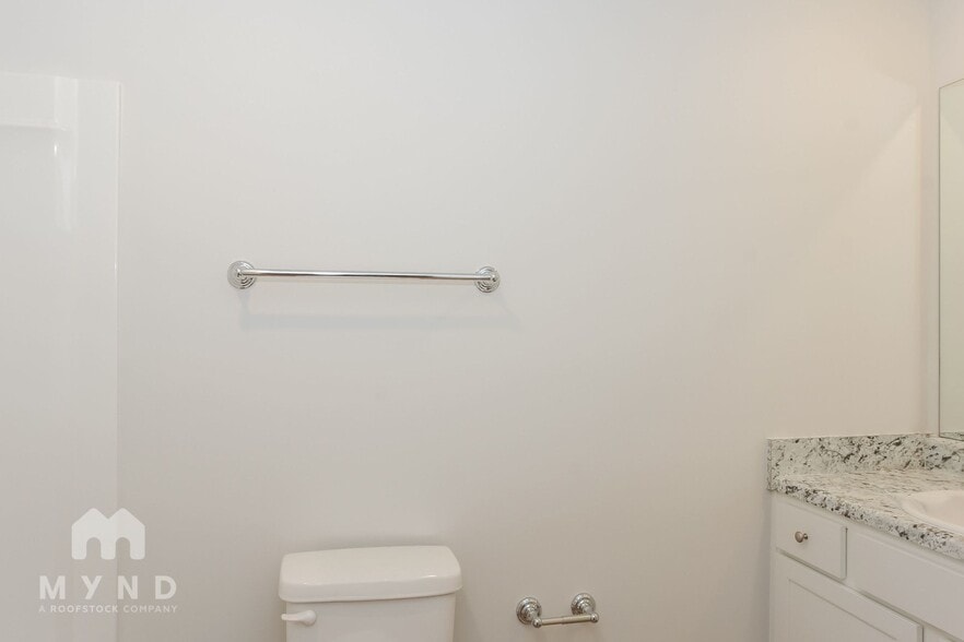 Building Photo - 161 Olde Hearth Rd