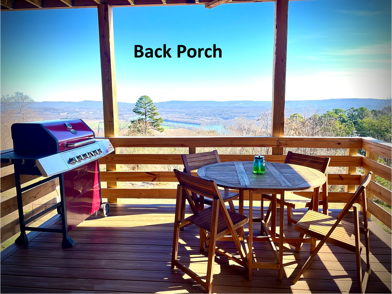 Building Photo - 650 Dogwood Trail