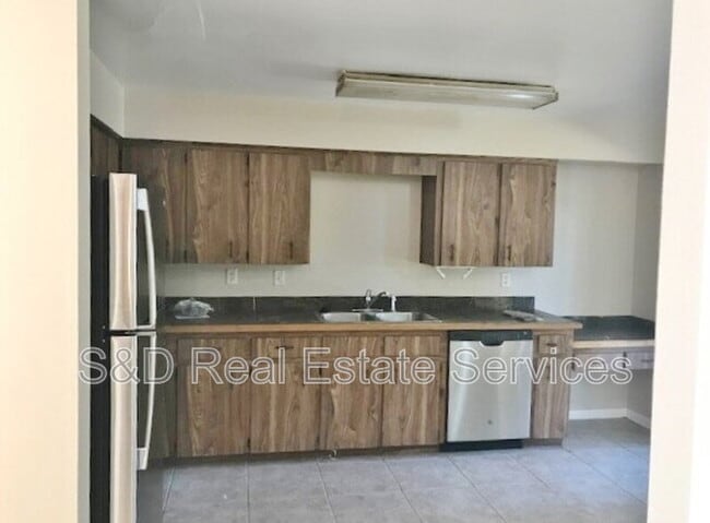 Building Photo - 4139 Old Rd 37
