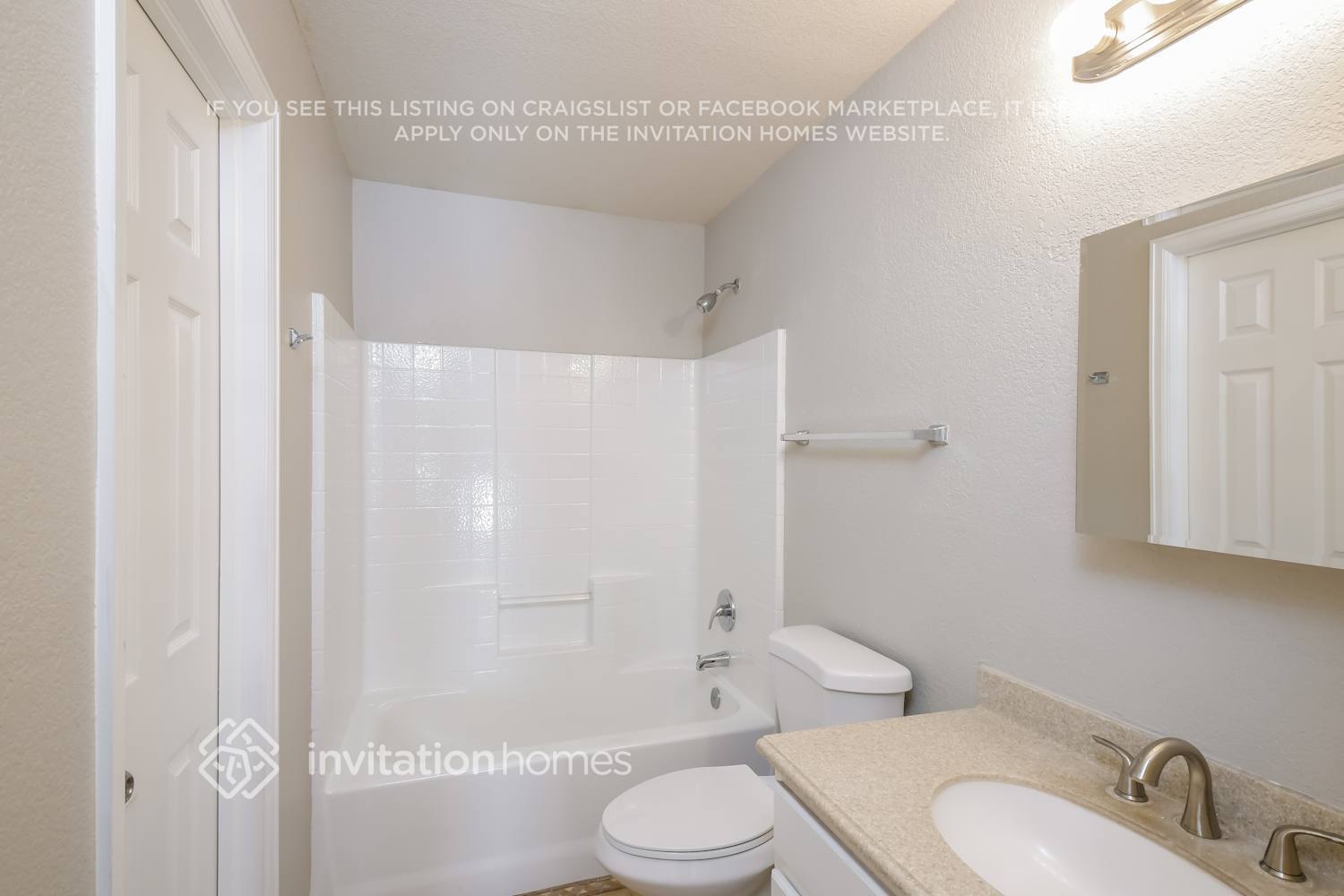 Building Photo - 9678 Lansing Cir