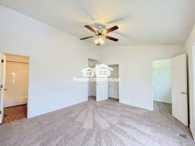 Building Photo - 5623 Rivermill Cir