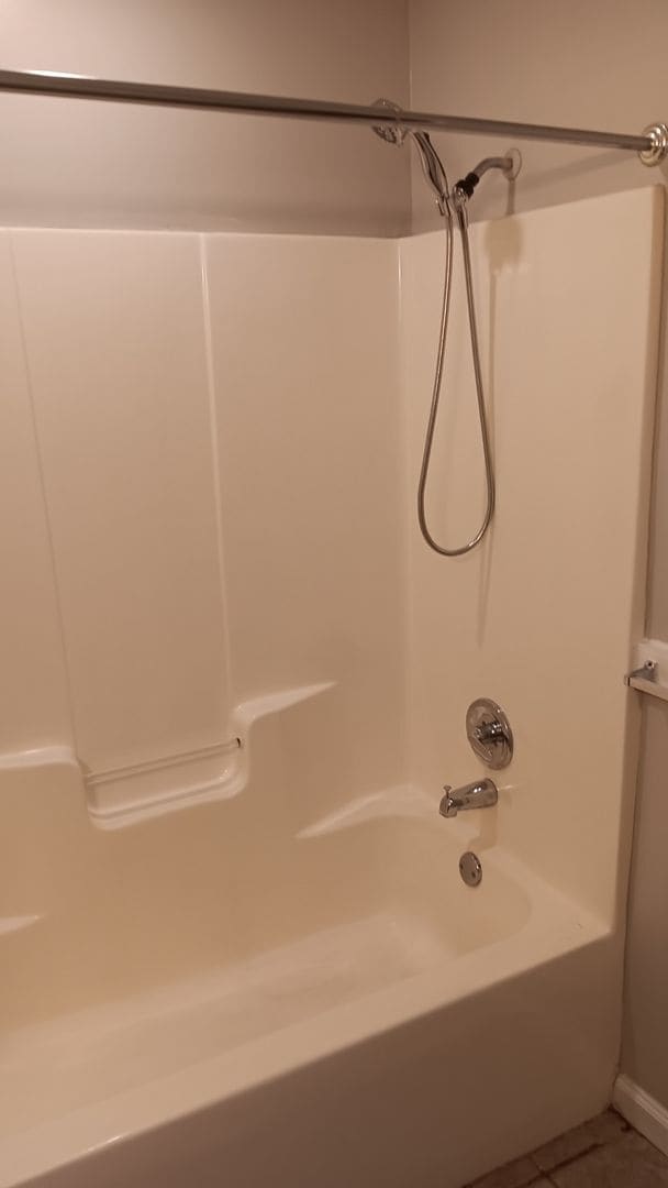 Building Photo - Charming 3BR2BA House in Columbus
