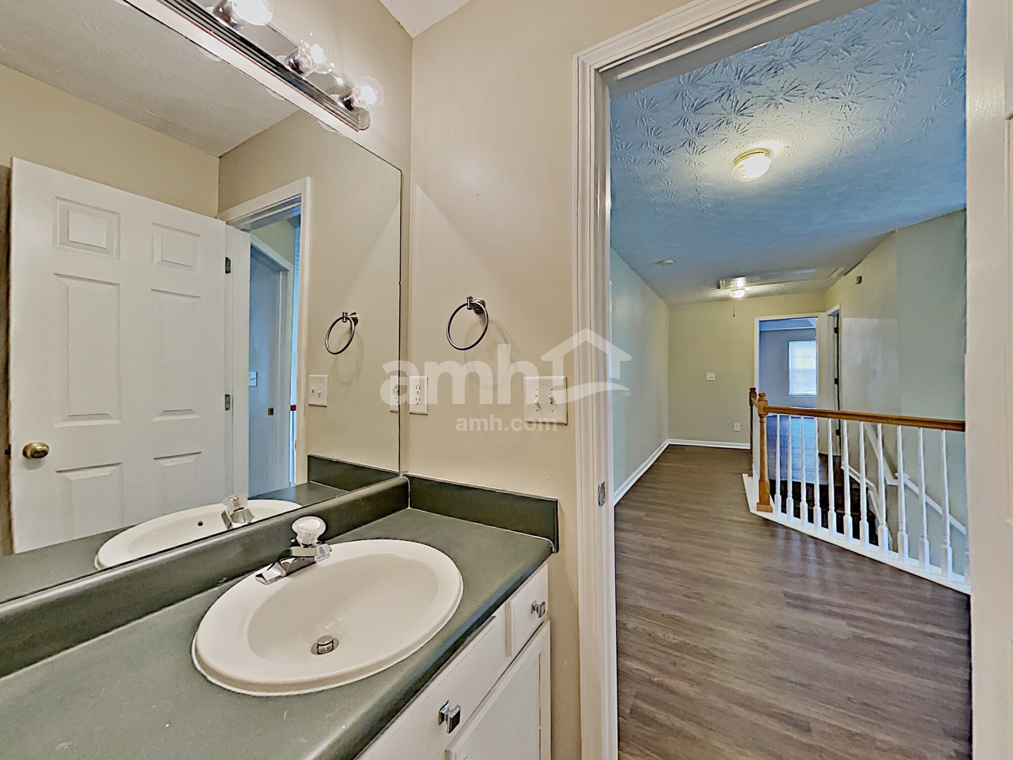 Building Photo - 3391 Hard Creek Ln