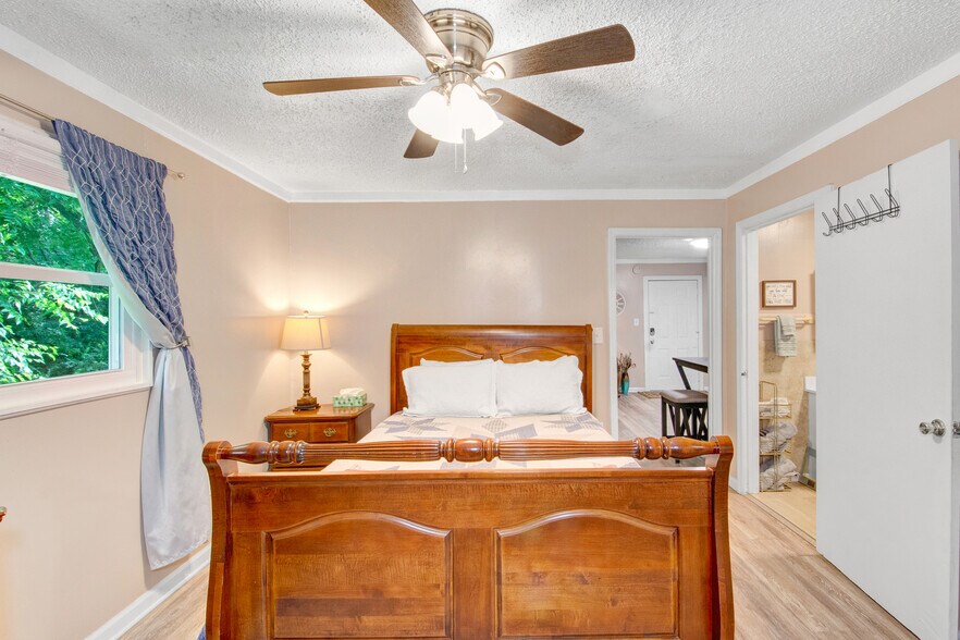 Building Photo - 2612 Couchville Pike