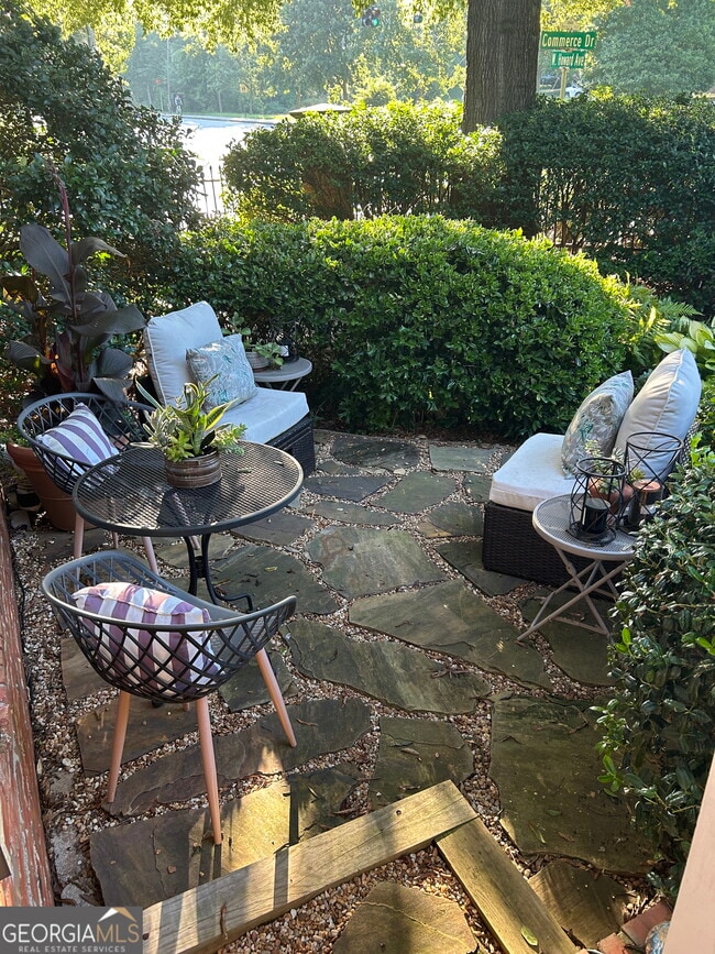 Building Photo - 1580 Commerce Dr