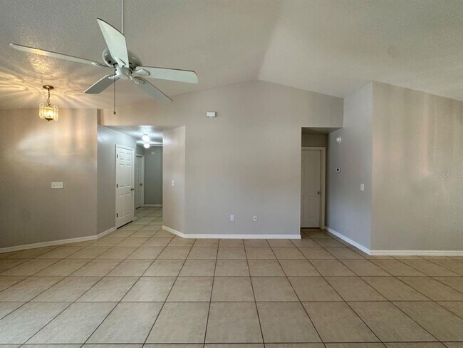 Building Photo - 661 N Delmonte Ct