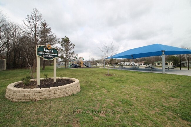 Building Photo - Well-Maintained Three-Bedroom In North Killeen!