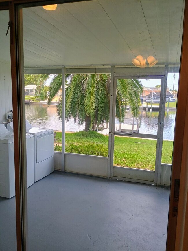 Building Photo - Waterfront Property on CANAL !!!       ***...