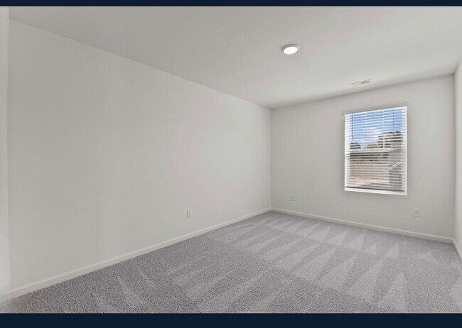 Building Photo - 5923 Grantgrala Dr