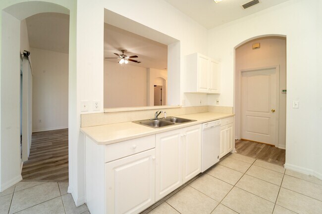 Building Photo - 957 Windward Way