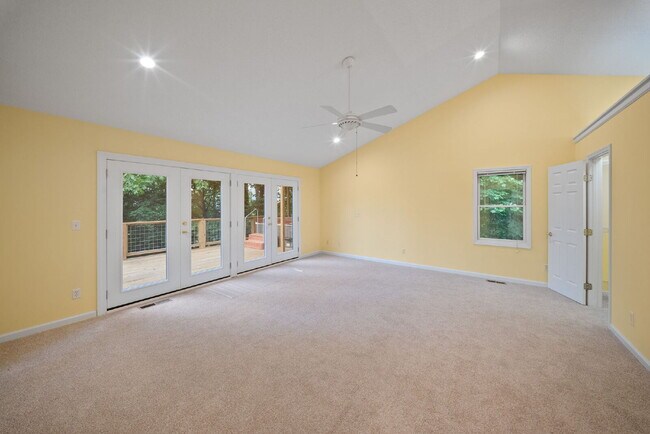 Building Photo - Asheville Mountain Home with Biltmore Views | 3BR + Office & Expansive Scenic Deck