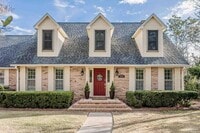 Building Photo - 405 Canterbury Ln