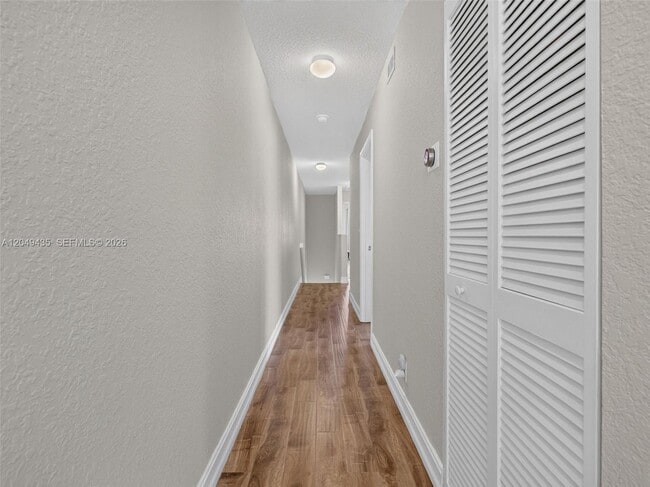 Building Photo - 2475 Cordoba Bend