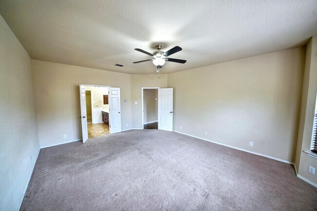 Building Photo - Gorgeous 5-Bedroom, 3.5-Bathroom Home Near...