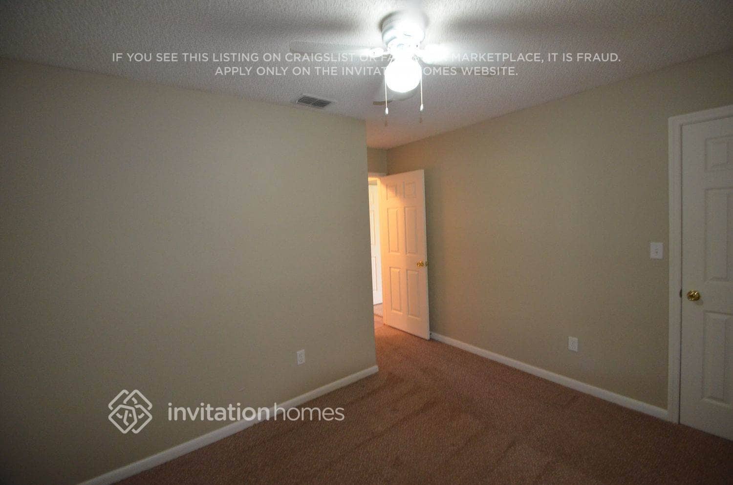 Building Photo - 8803 Hampden Dr