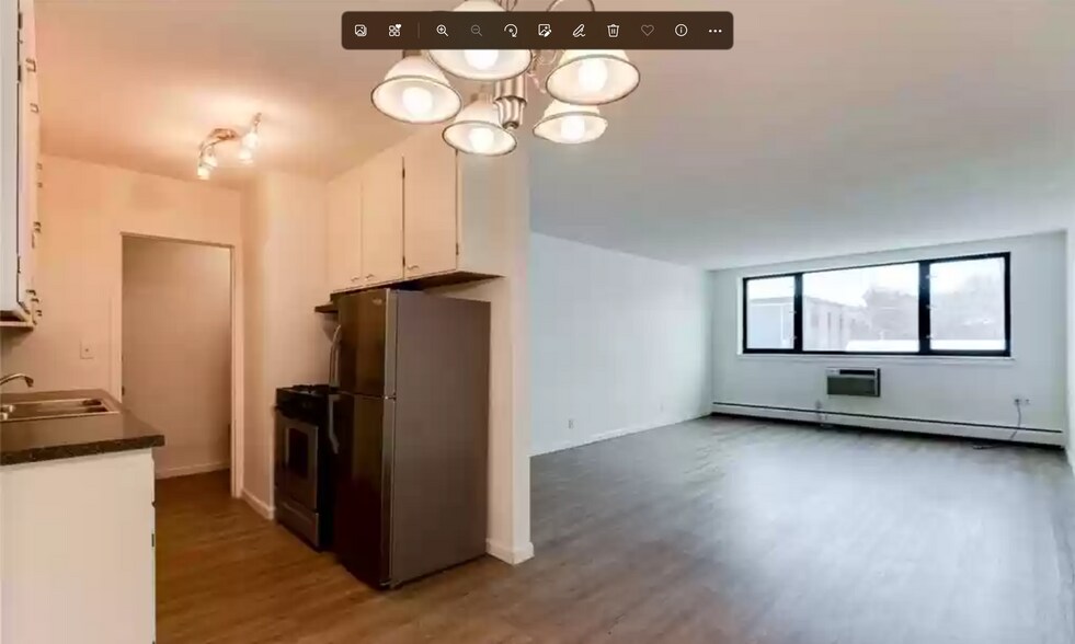 Building Photo - 2500 Blaisdell Ave