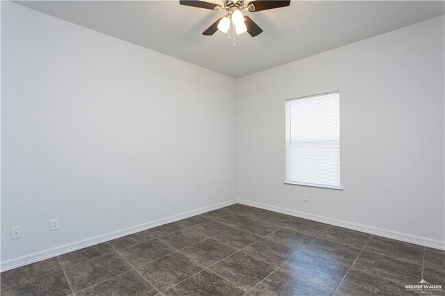 Building Photo - 300 Sylvia Handy St