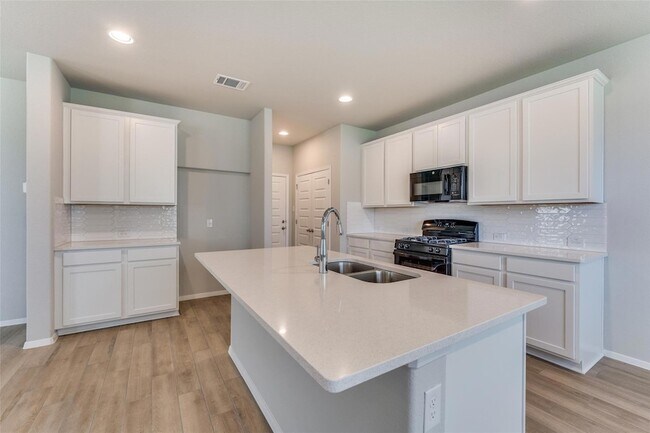 Building Photo - 68 Bent Trl Ln