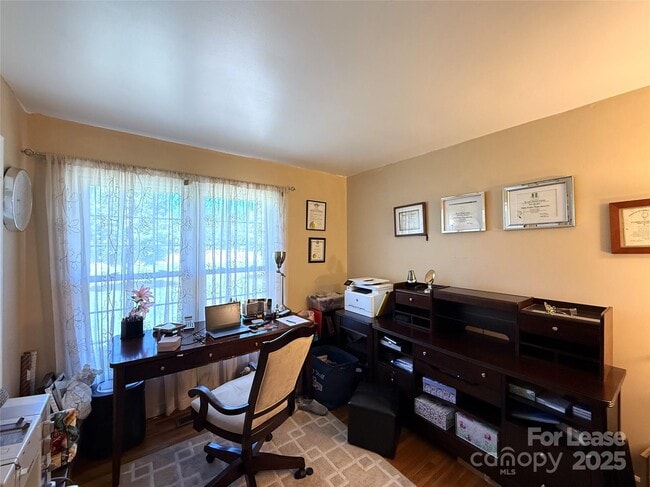 Building Photo - 6030 Craftsbury Dr