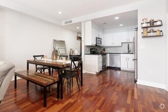 Building Photo - 207 Shearwater Ct W