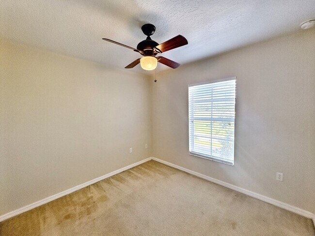Building Photo - 5406 Fieldstone Dr