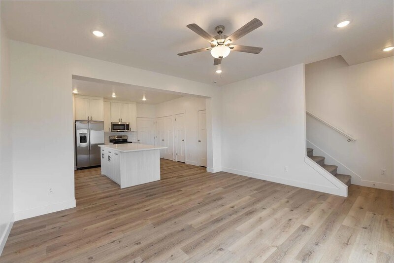 Building Photo - 578 W 1120 N