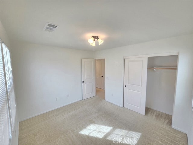 Building Photo - 879 Iris Way