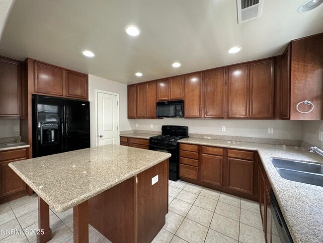 Building Photo - 1625 Clover Hill Trail