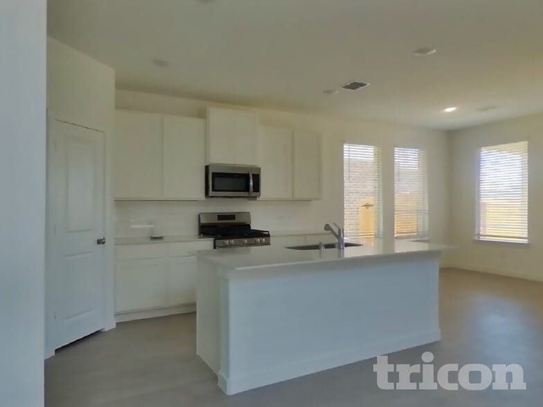 Building Photo - 2717 Brushy Lk Dr