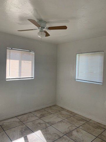 Building Photo - 4634 E Montecito St