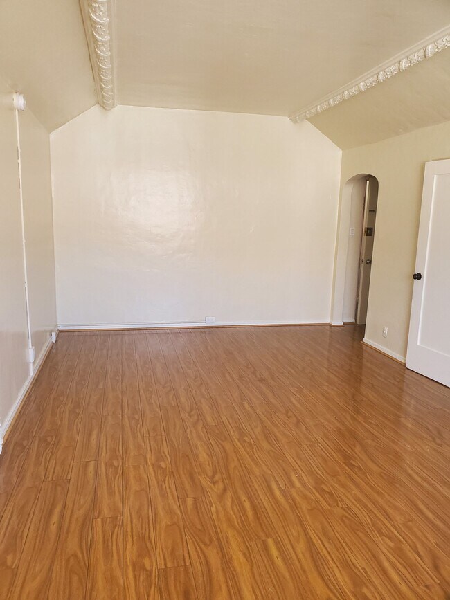 Floorplan - 475 S. New Hampshire Ave.