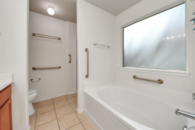 Building Photo - 1115 Juniper River Ct