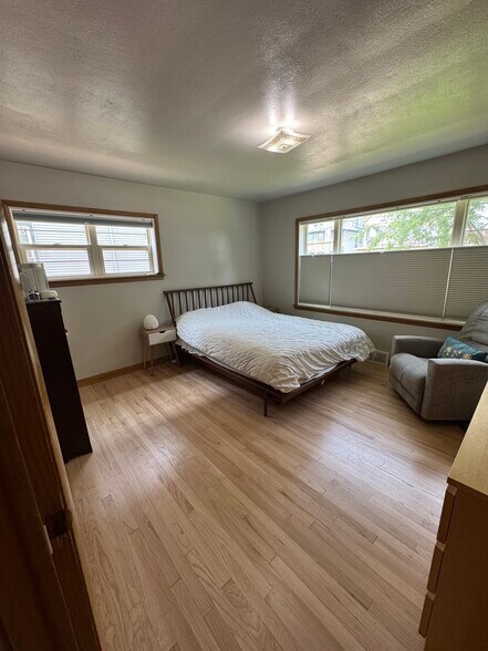 Building Photo - 1207 Jenifer St