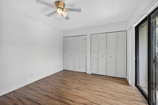 Building Photo - 3579 Cocoplum Cir