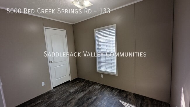 Building Photo - 5000 Red Creek Springs Rd