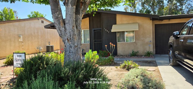 Building Photo - 2 bedroom 1 bath Home in Sierra Bonita 55 and over community