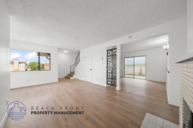 Building Photo - 2511 Voorhees Ave.