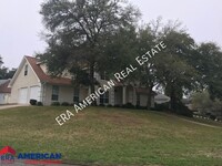 Building Photo - 810 Boulevard of the Champions