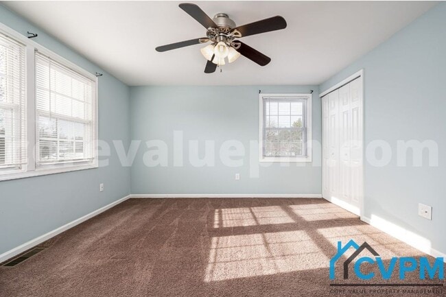 Building Photo - 2617 Belair Dr