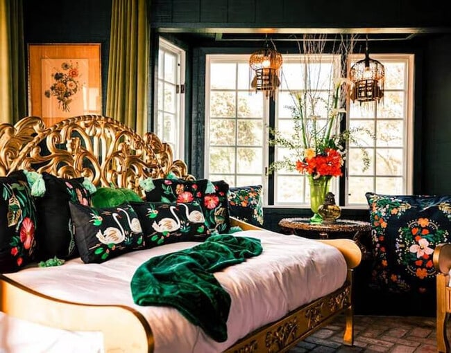 Building Photo - 30185 Vía Maria Elena